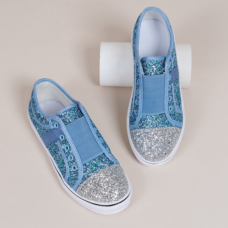 Shallow shiny canvas shoes