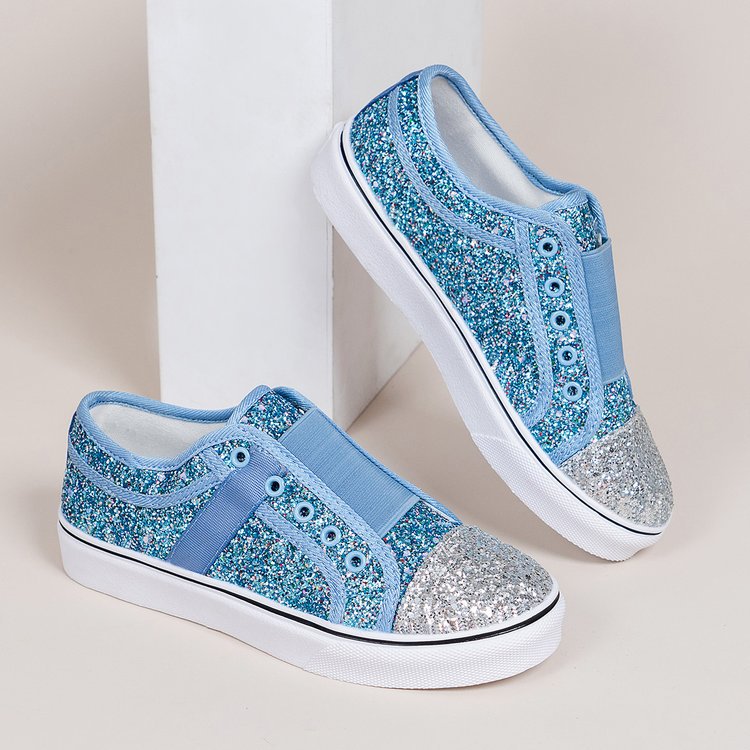 Shallow shiny canvas shoes