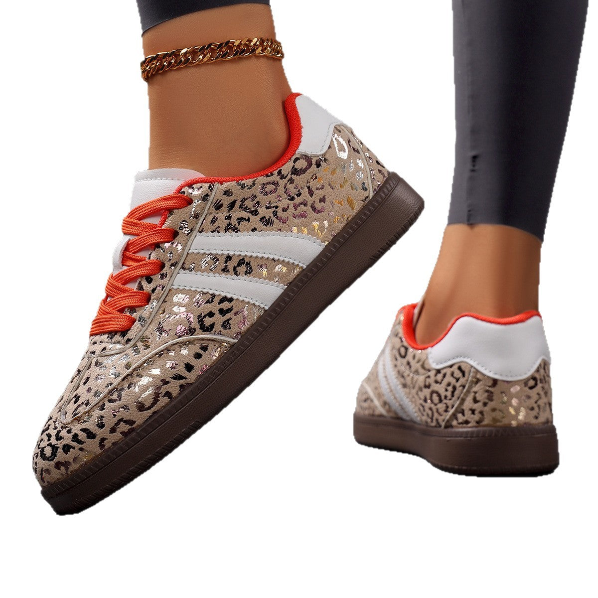 Leopard print flat sneakers
