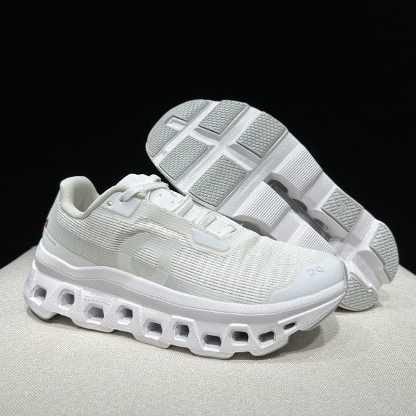 Soft-soled breathable casual running shoes