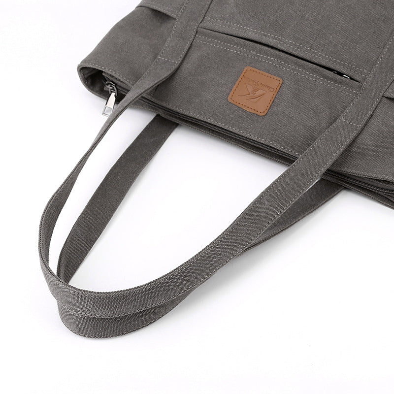 Large-capacity shoulder bag