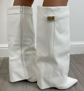 Pointed toe wide-leg mid-length boots