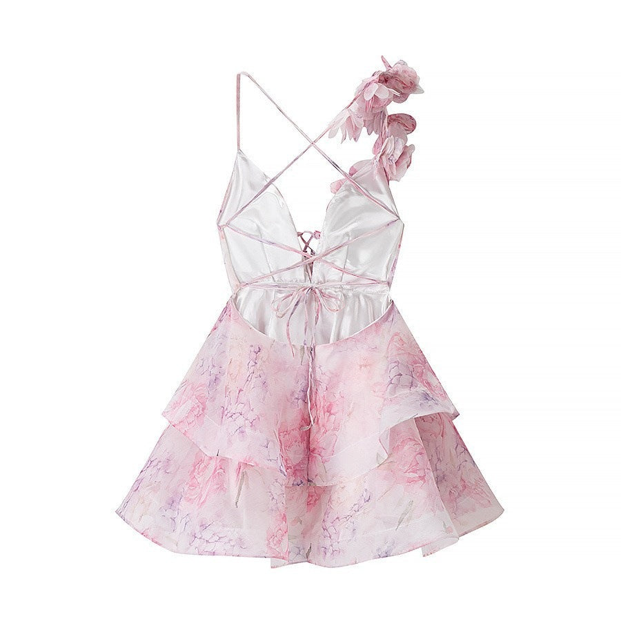 Fashionable waist-length suspender dress