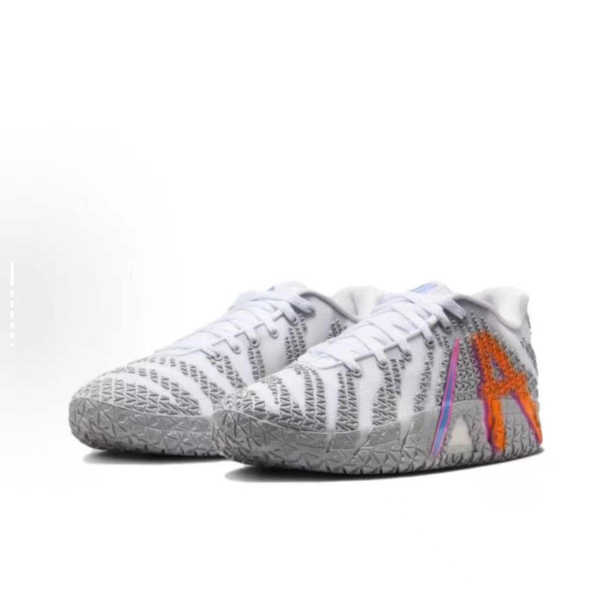 Versatile and comfortable basketball shoes