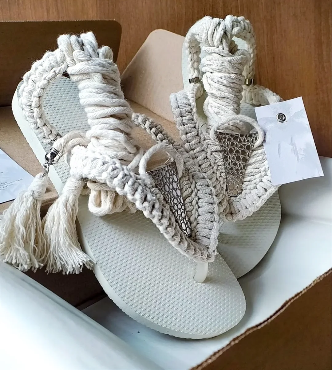 String beach sandals