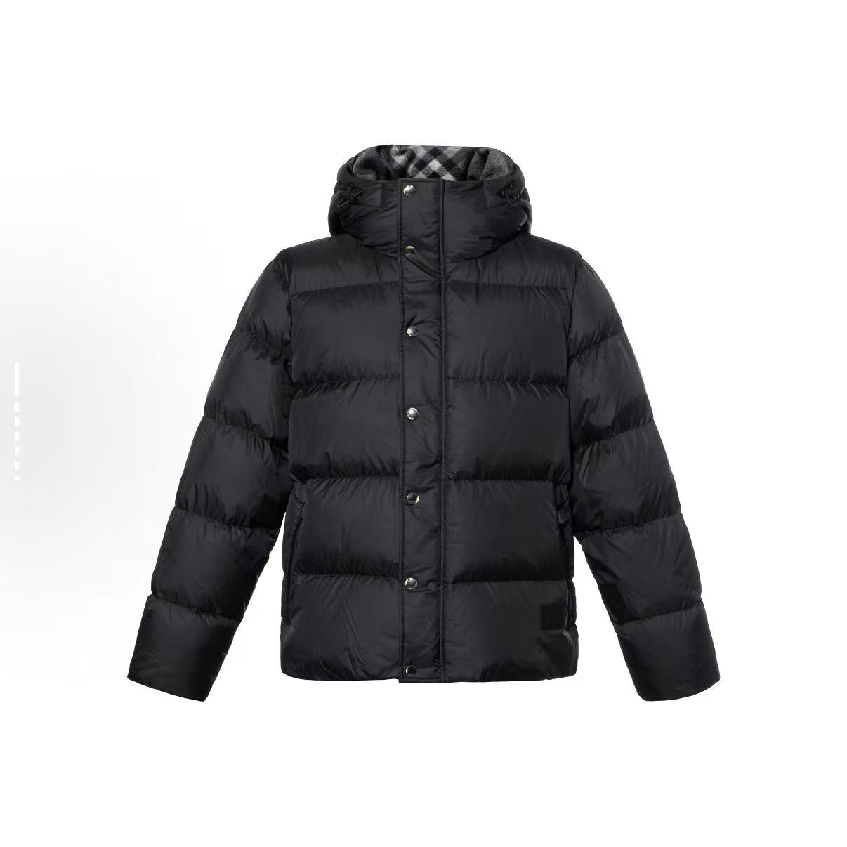 Comfortable and warm down jacket