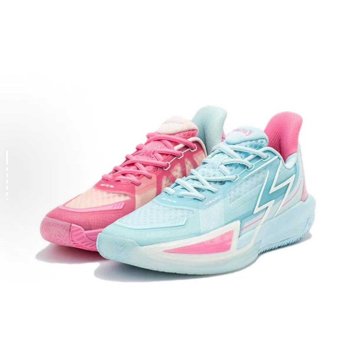 Colorblock design basketball shoes