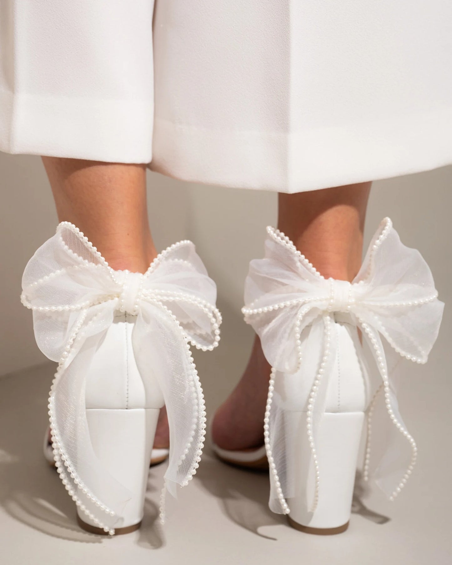 White bowknot chunky high heels