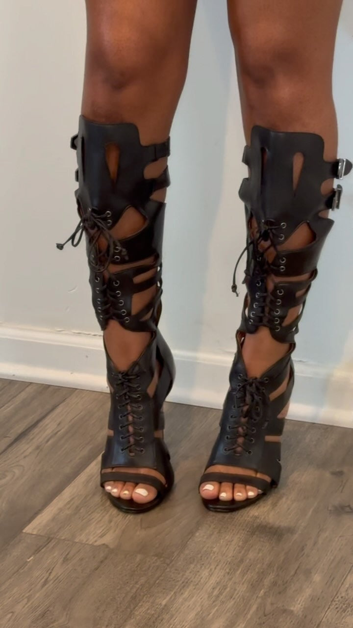 Lace-up hollow boots
