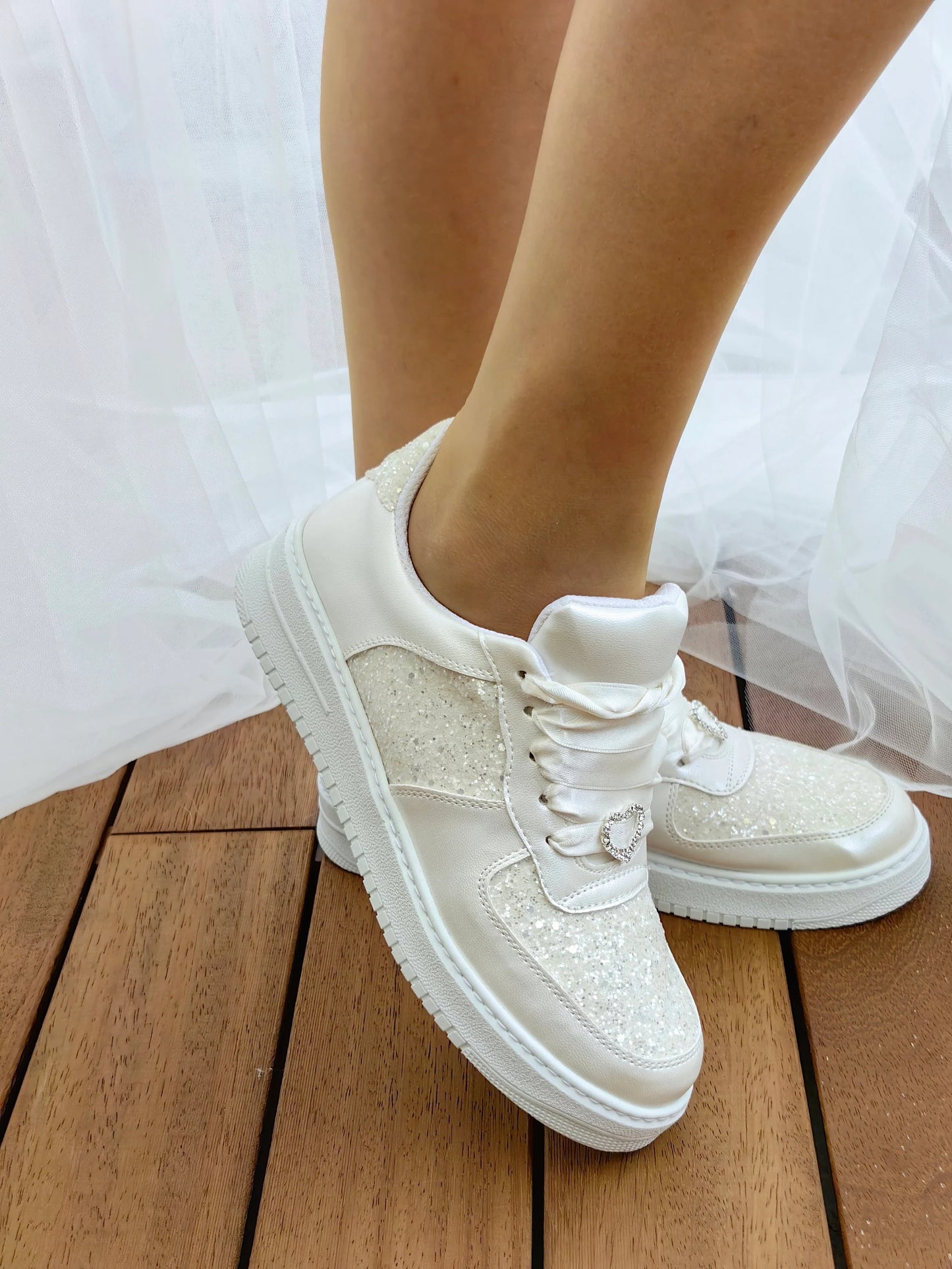 Flat-soled glittery sneakers