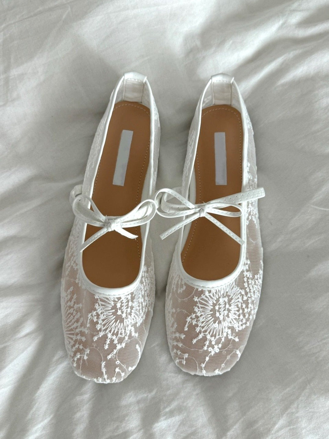 Bow ballet flats