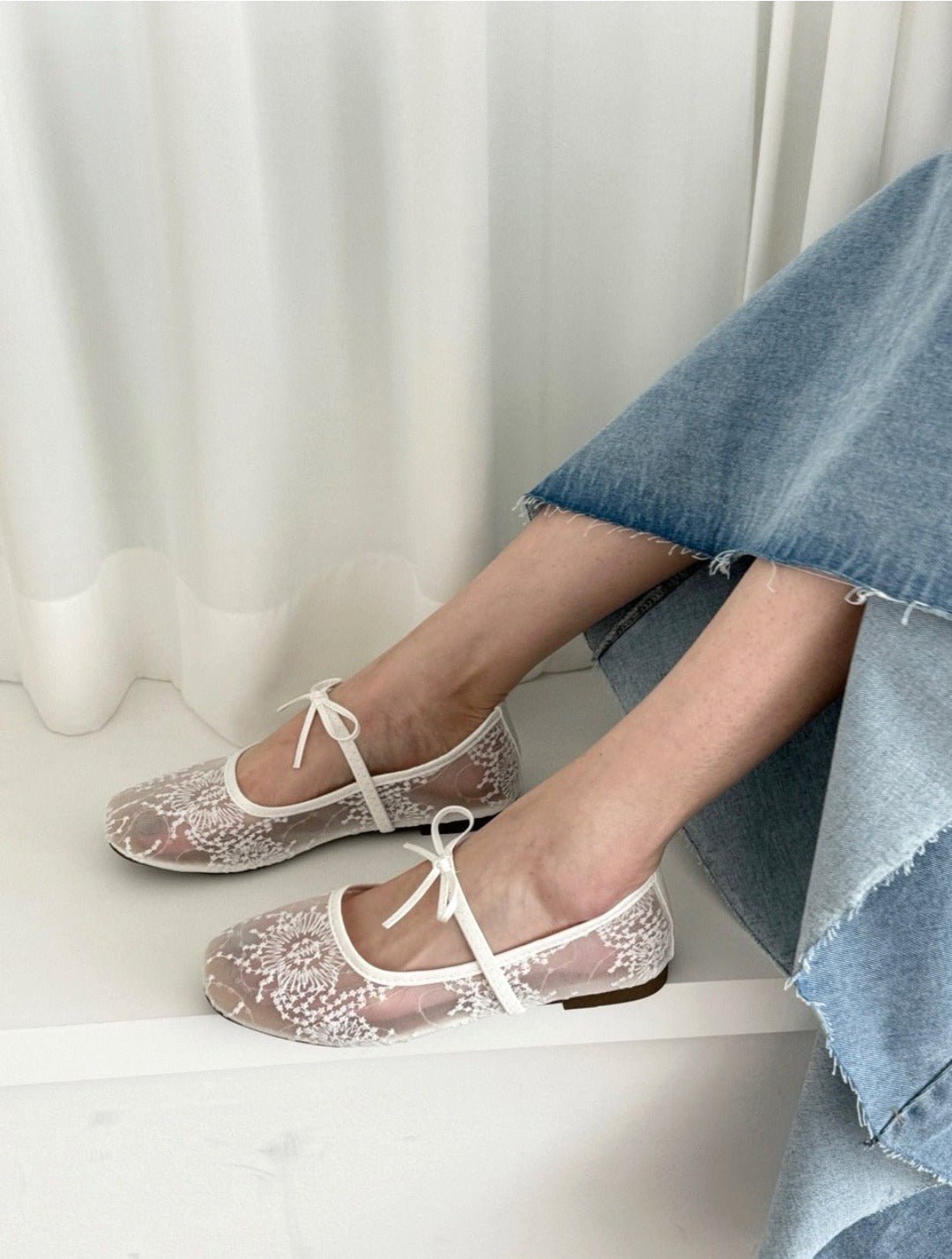 Bow ballet flats