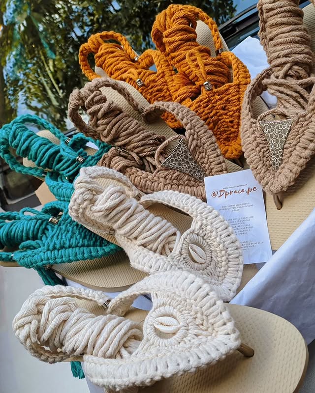 String beach sandals