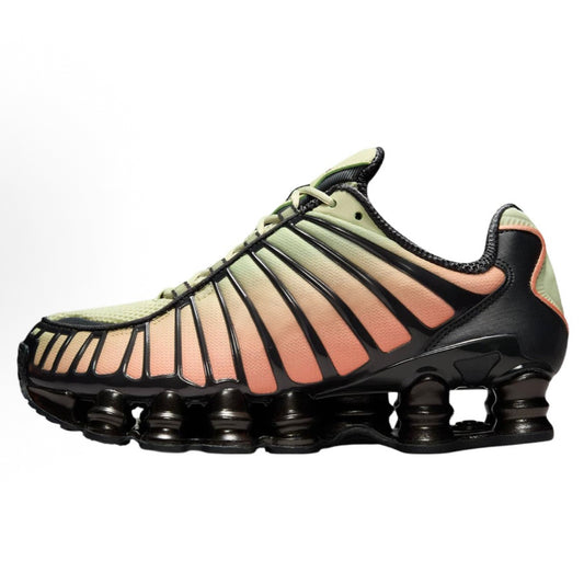 Versatile non-slip and wear-resistant sports shoes