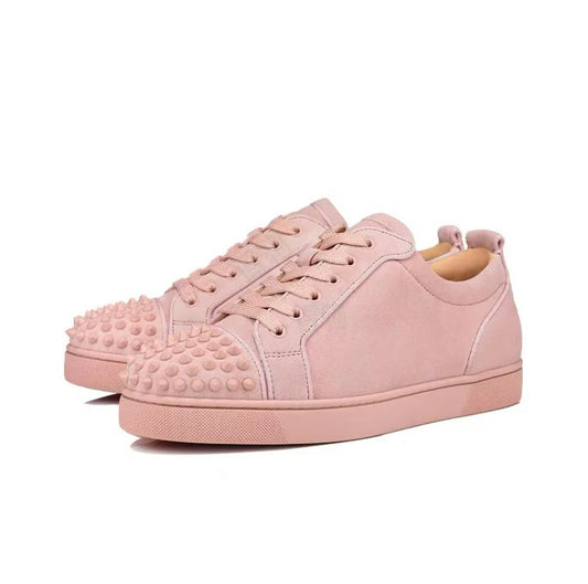 Casual rivet thick-soled sneakers