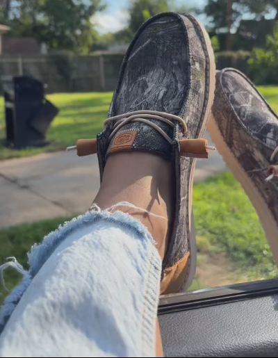 Women's leather shoes