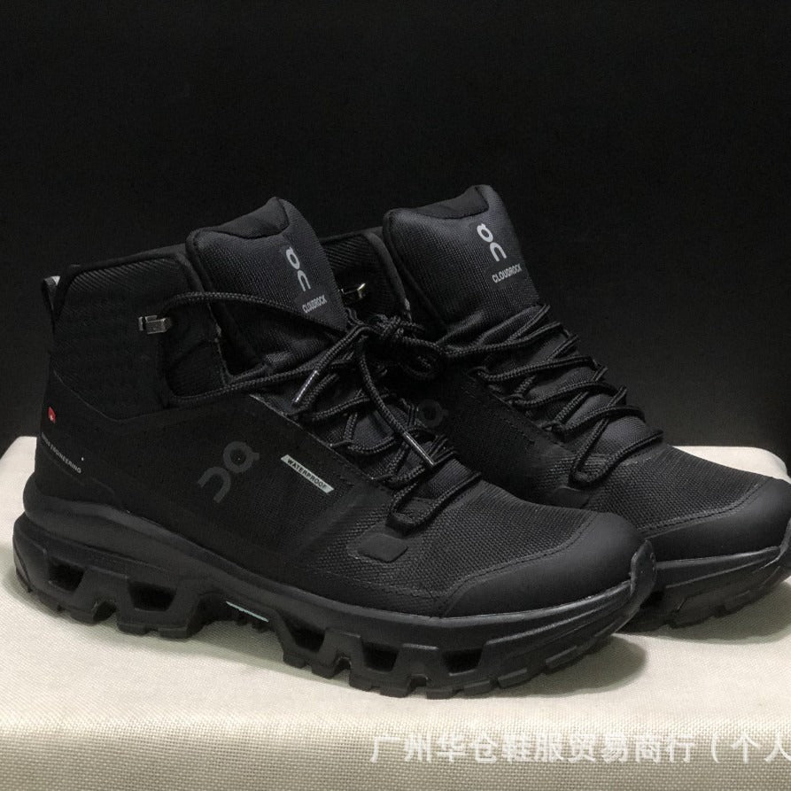 Hiking outdoor off-road high-top shoes