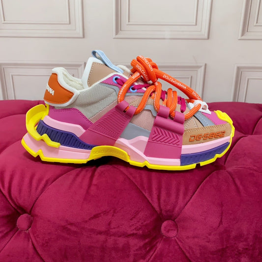 Lace-up color-block sports casual shoes