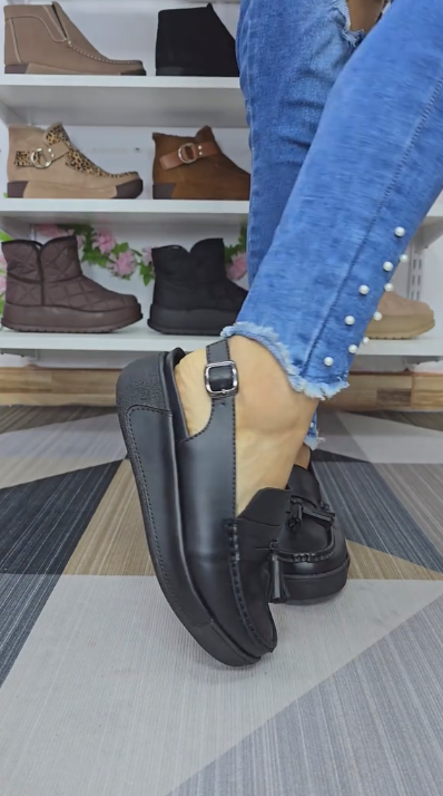 High-end women's leather shoes