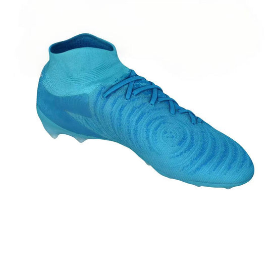 Waterproof and slip-resistant sports shoes