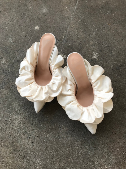 petal-shaped high heels