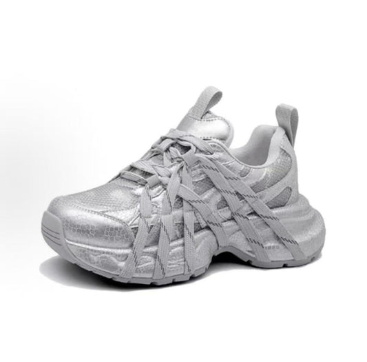 Diamond-strap platform sneakers