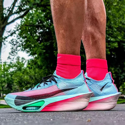 Mint thick-cushioned sneakers