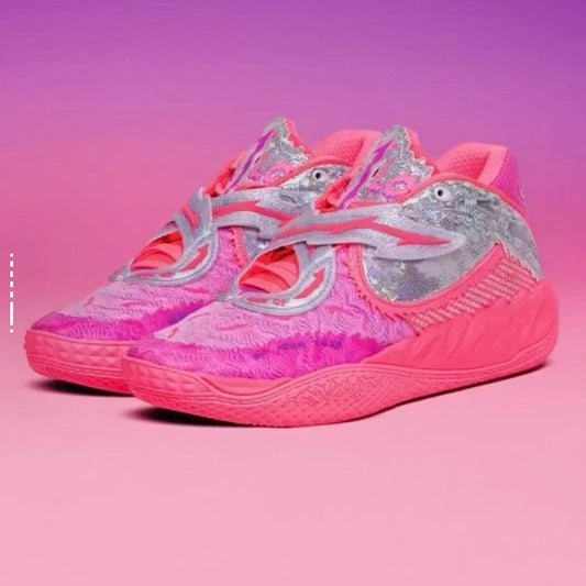 Trendy and versatile basketball shoes