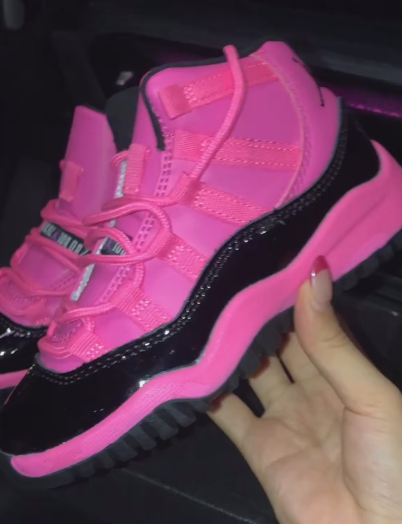 Comfortable and wear-resistant basketball shoes