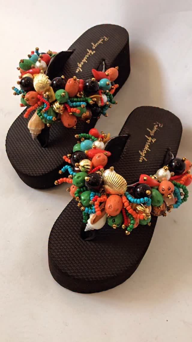 Genuine leather natural gemstone slippers