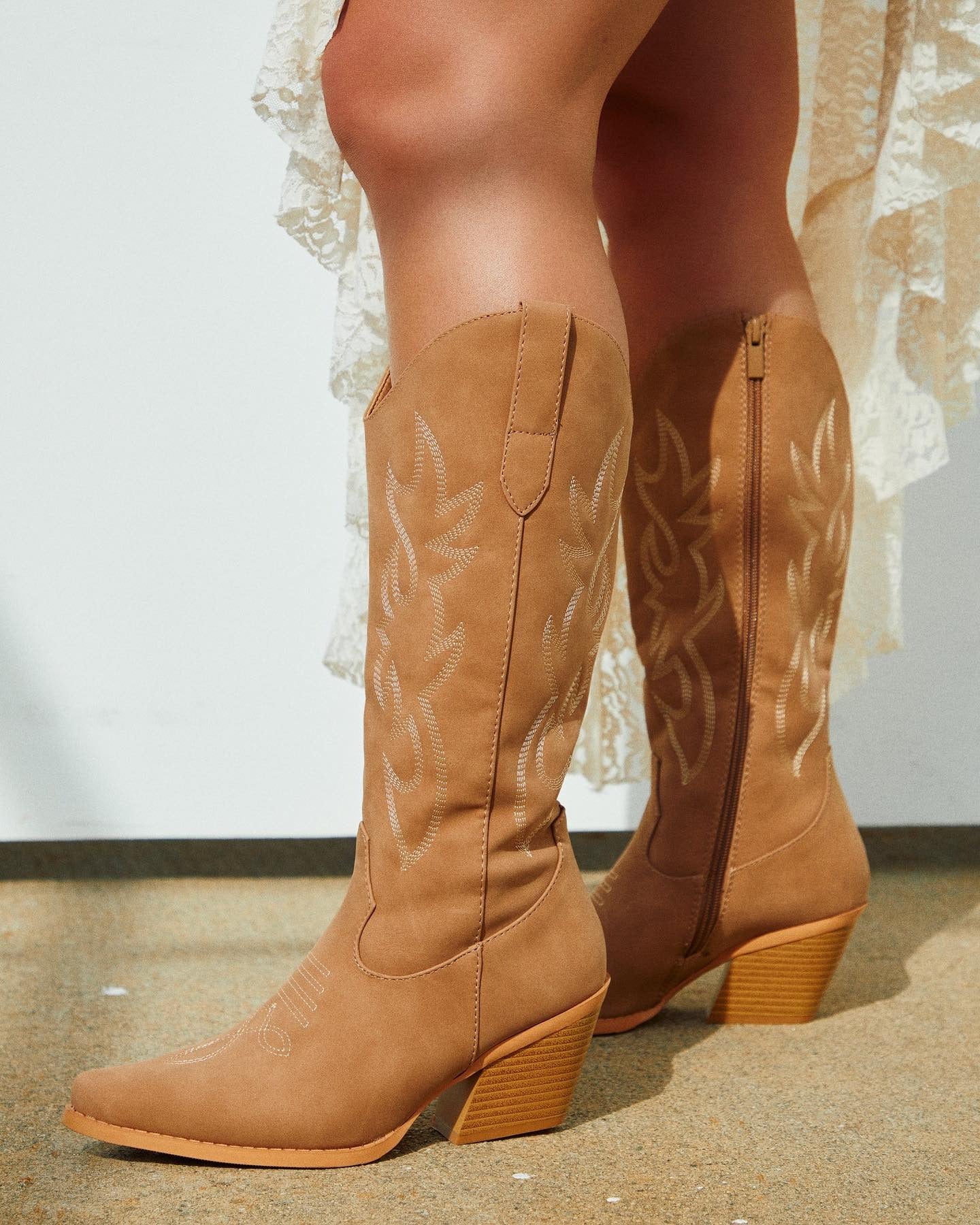 Vintage embroidered cowboy boots