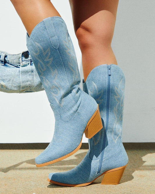 Vintage embroidered cowboy boots