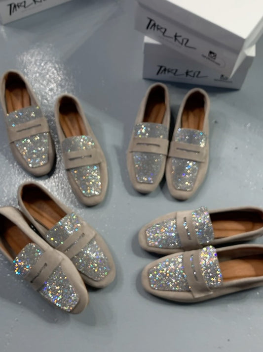 flat diamond sandals