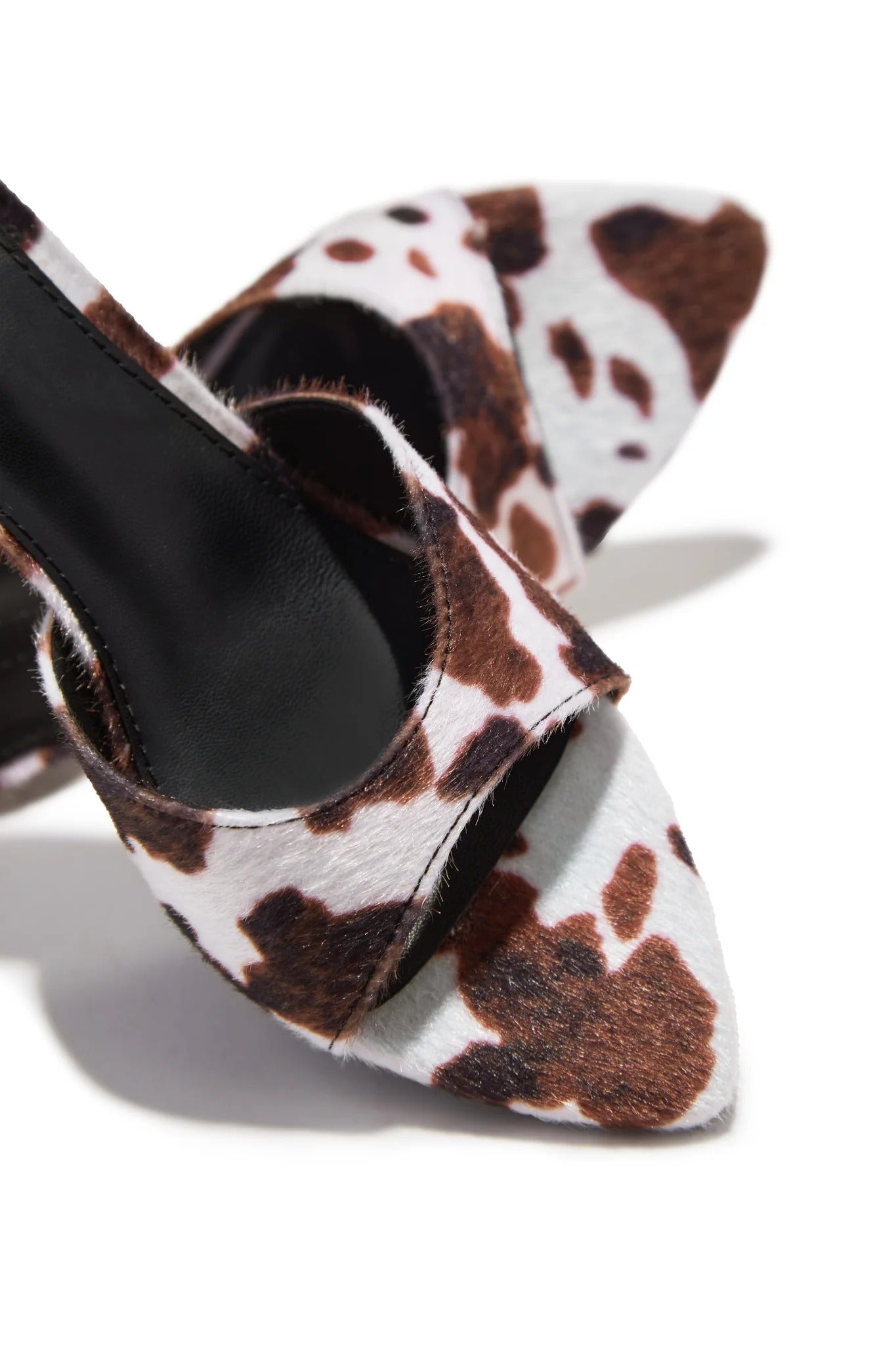 Leopard print mid-heeled high heels