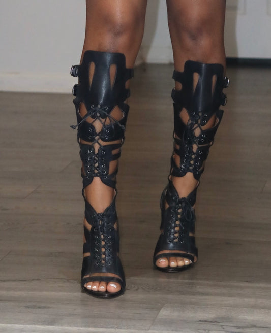 Lace-up hollow boots