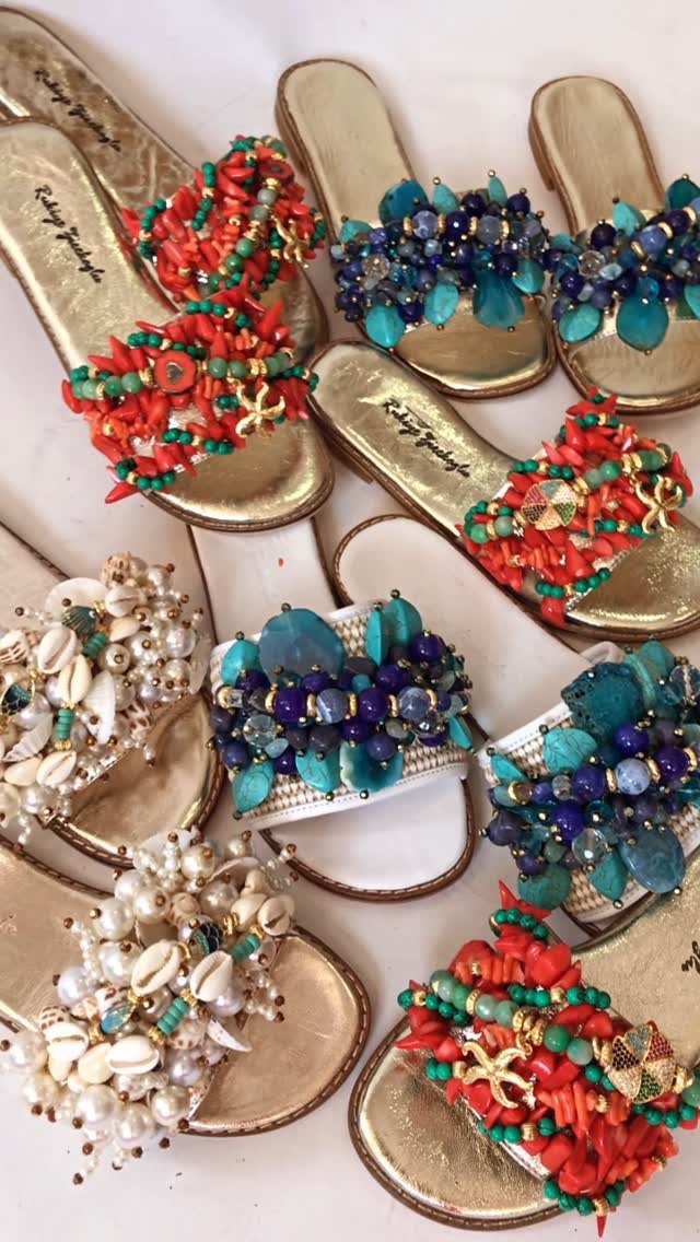 Genuine leather natural gemstone slippers